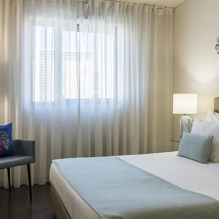 Oriente Marina By Iin - Parque Nacoes Apartment *